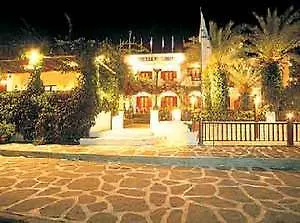 Asterias فندق باروس