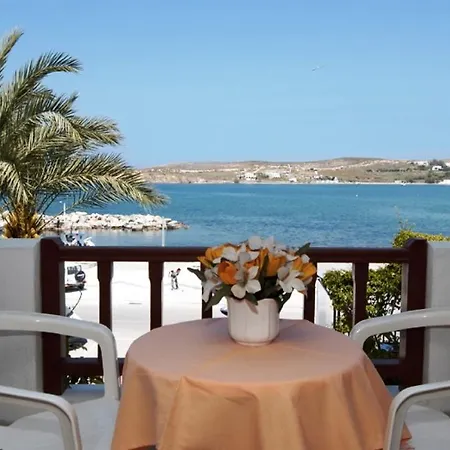 Asterias فندق 2*