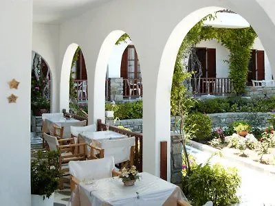 Asterias فندق باروس